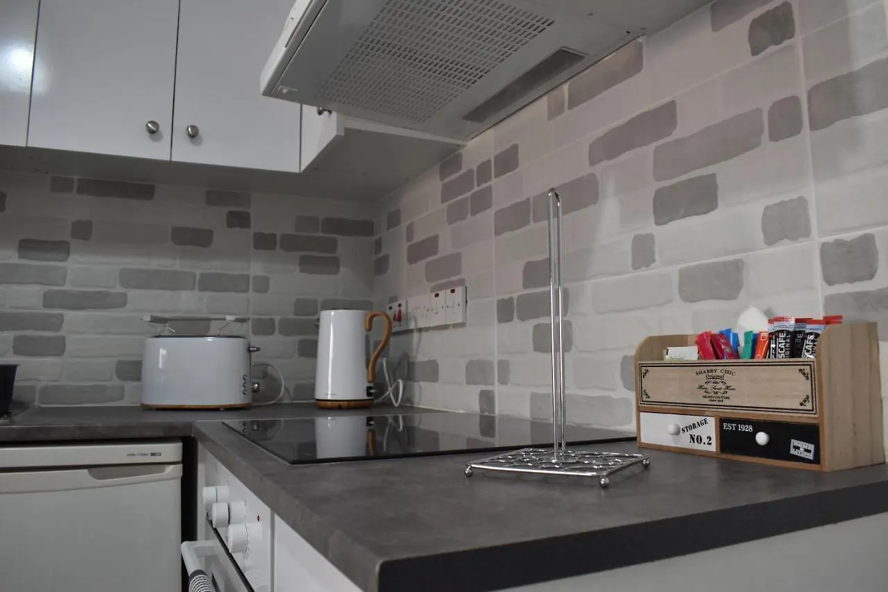 Marias Apartment - In City Centre,Near Beach Larnaca Cyprus